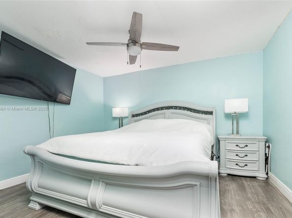 2020 NW 107th St, Miami FL 33167