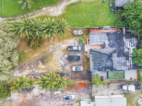 2020 NW 107th St, Miami FL 33167