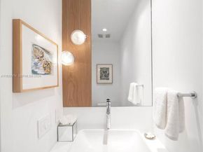 6103 Aqua Ave 701, Miami Beach FL 33141