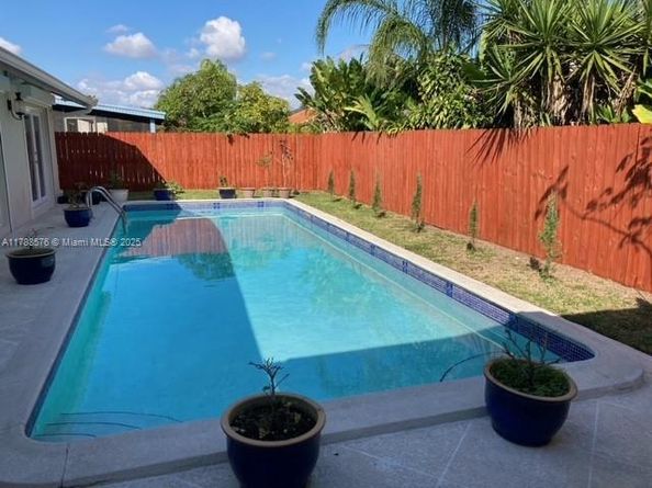 10115 SW 127th Ct, Miami FL 33186