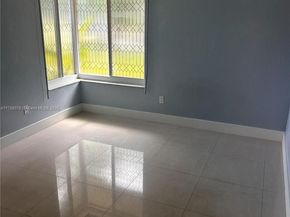 10115 SW 127th Ct, Miami FL 33186