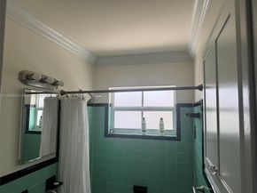 121 Linda Ln, Palm Beach Shores FL 33404