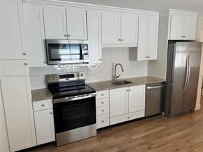 121 Linda Ln, Palm Beach Shores FL 33404
