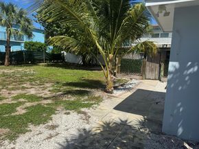 121 Linda Ln, Palm Beach Shores FL 33404