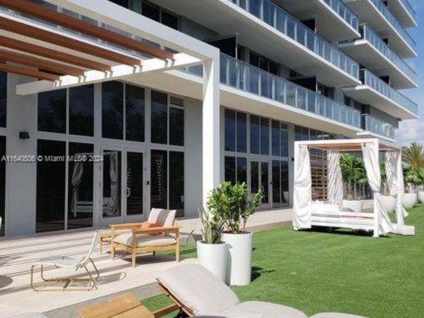 16385 Biscayne Blvd PH7, North Miami Beach FL 33160