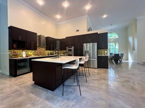 375 Sabal Way, Weston FL 33326