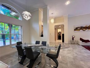 375 Sabal Way, Weston FL 33326