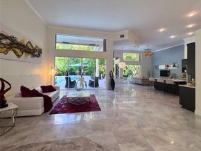 375 Sabal Way, Weston FL 33326