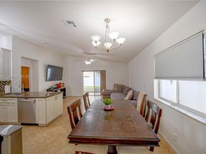 1227 SW 46th Ter, Deerfield Beach FL 33442