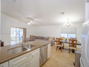 1227 SW 46th Ter, Deerfield Beach FL 33442