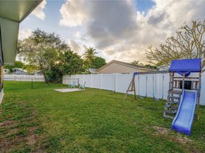 1227 SW 46th Ter, Deerfield Beach FL 33442