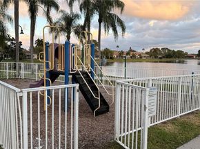 1227 SW 46th Ter, Deerfield Beach FL 33442