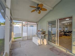 1227 SW 46th Ter, Deerfield Beach FL 33442