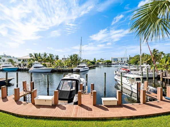 1414 SE 12th St 1B, Fort Lauderdale FL 33316