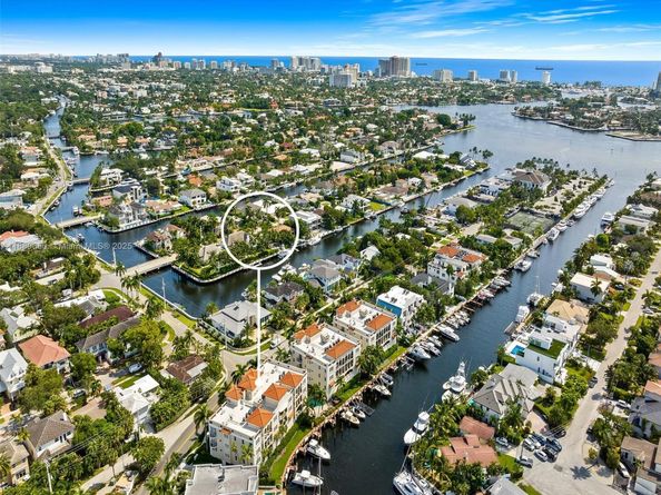 1414 SE 12th St 1B, Fort Lauderdale FL 33316