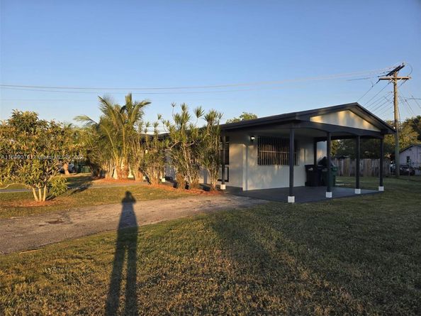 9780 SW 167th St, Miami FL 33157