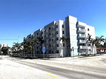 2575 SW 27th Ave