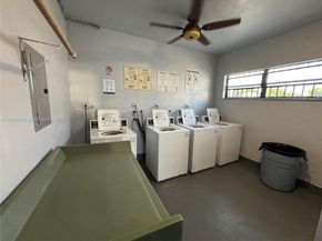 1335 W 68th St 309, Hialeah FL 33014