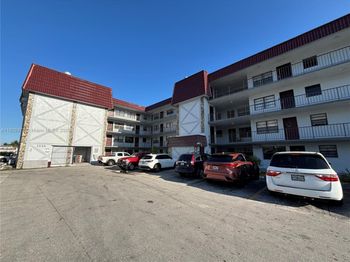 1335 W 68th St