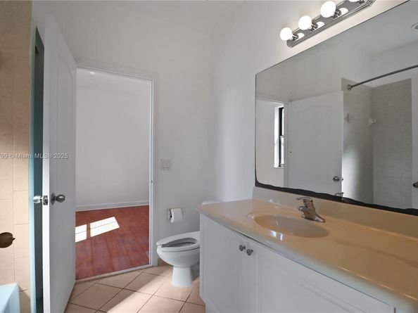 11401 SW 238th St, Homestead FL 33032