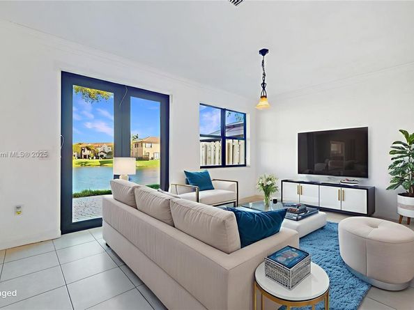 11401 SW 238th St, Homestead FL 33032
