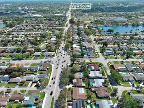 1140 N Douglas Rd, Pembroke Pines FL 33024