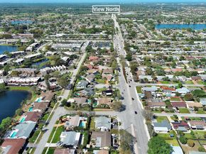 1140 N Douglas Rd, Pembroke Pines FL 33024