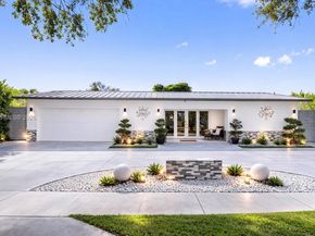 1140 N Douglas Rd, Pembroke Pines FL 33024