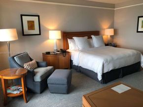 1435 Brickell Ave 3505, Miami FL 33131