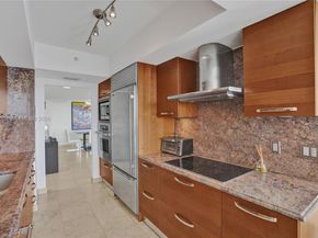 21205 Yacht Club Dr 3103, Aventura FL 33180