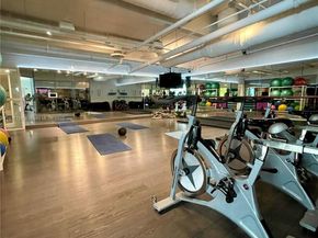 201 Aqua Ave 801, Miami Beach FL 33141