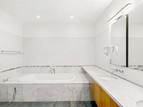 201 Aqua Ave 801, Miami Beach FL 33141