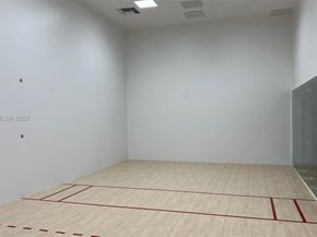 225 N Miami Ave 905, Miami FL 33128