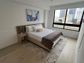 225 N Miami Ave 905, Miami FL 33128