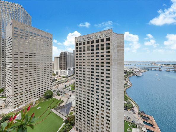 335 S Biscayne Blvd 3110, Miami FL 33131