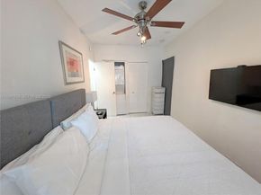 1908 N Ocean Dr 1B & 2B package, Hollywood FL 33019