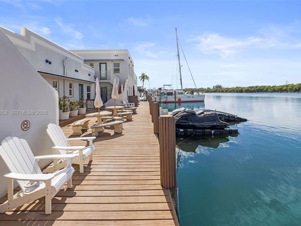 1908 N Ocean Dr 1B & 2B package, Hollywood FL 33019