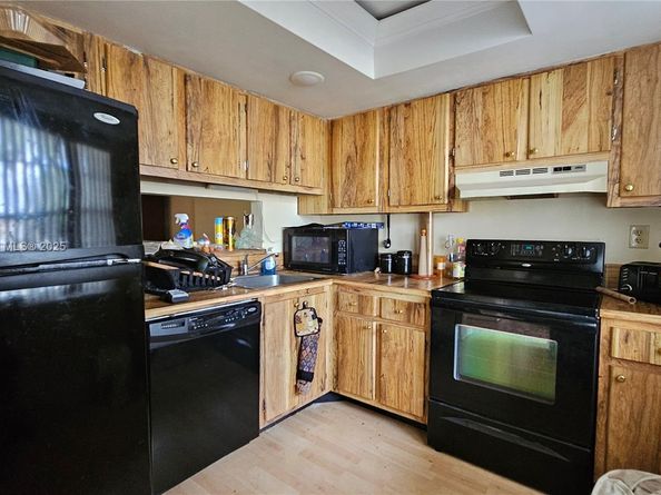 3341 NW 47th Terrace 112, Lauderdale Lakes FL 33319