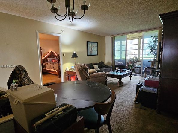 3341 NW 47th Terrace 112, Lauderdale Lakes FL 33319