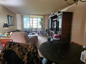 3341 NW 47th Terrace 112, Lauderdale Lakes FL 33319