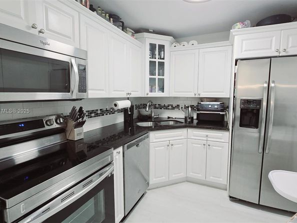 2821 N Miami Beach Blvd 4F, North Miami Beach FL 33160
