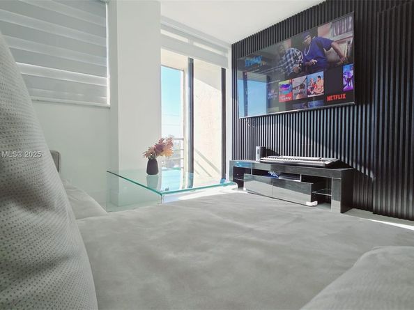 2821 N Miami Beach Blvd 4F, North Miami Beach FL 33160