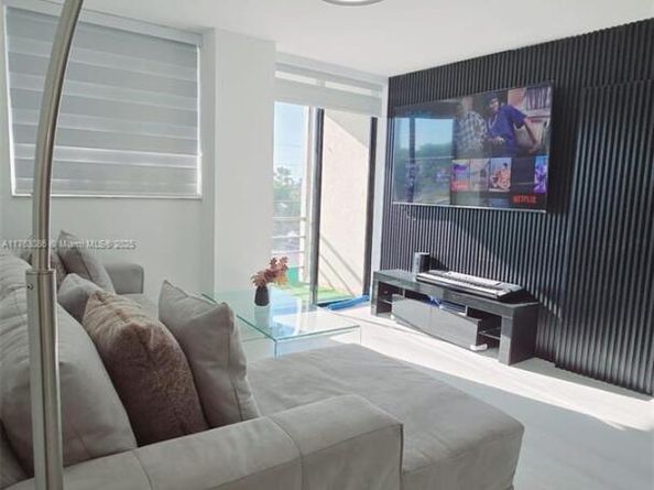 2821 N Miami Beach Blvd 4F, North Miami Beach FL 33160