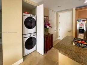 55 Merrick Way 812, Coral Gables FL 33134