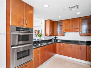 19400 Turnberry Way 1731, Aventura FL 33180