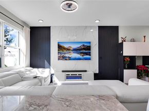 2913 Olivia Ave, Lauderdale Lakes FL 33311