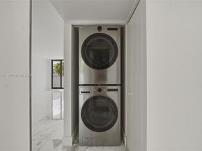 4301 Collins Ave 201, Miami Beach FL 33140