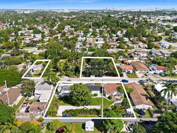 2227 Cleveland St, Hollywood FL 33020