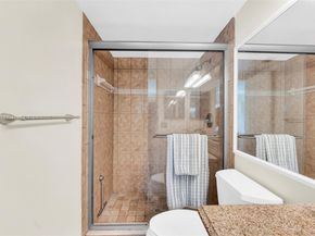 442 Pine Glen Ln D2, Green Acres FL 33463