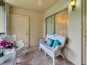 442 Pine Glen Ln D2, Green Acres FL 33463